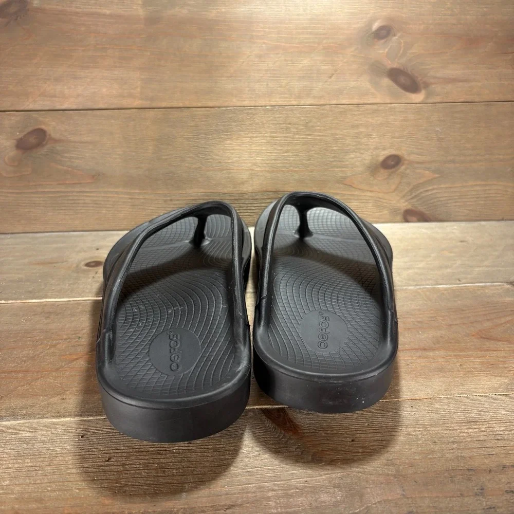 OOFOS OOriginal Mens size 10 shoes Black Recovery Slip On flip flop sandals